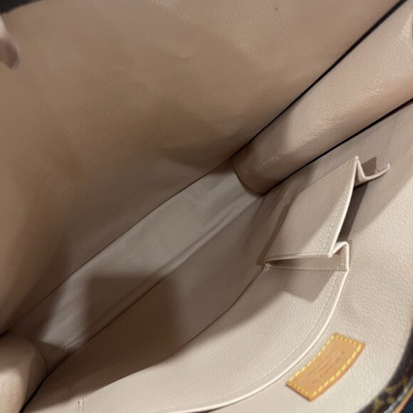 Louis Vuitton Monogram Sac Plat (160507) - Picture 9 of 14